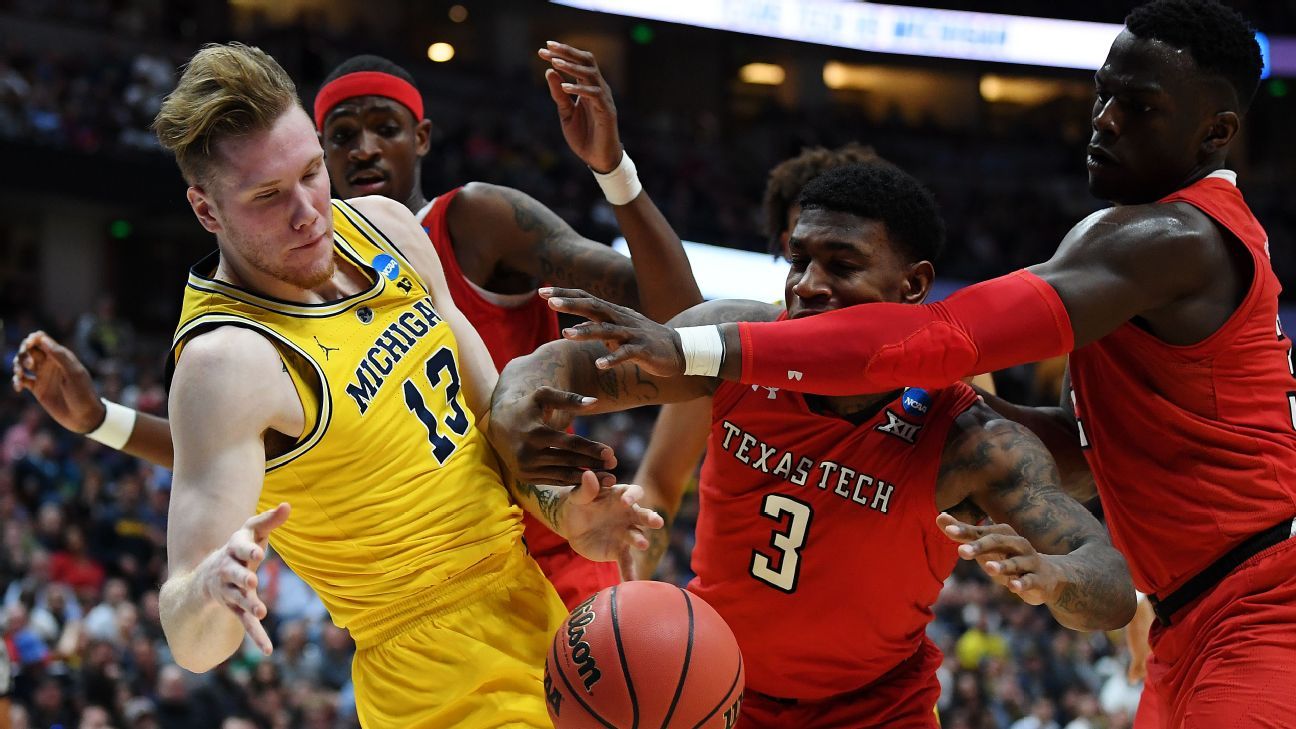 Michigan basketball sets memorable new low in Sweet 16 misfortune to Texas Tech