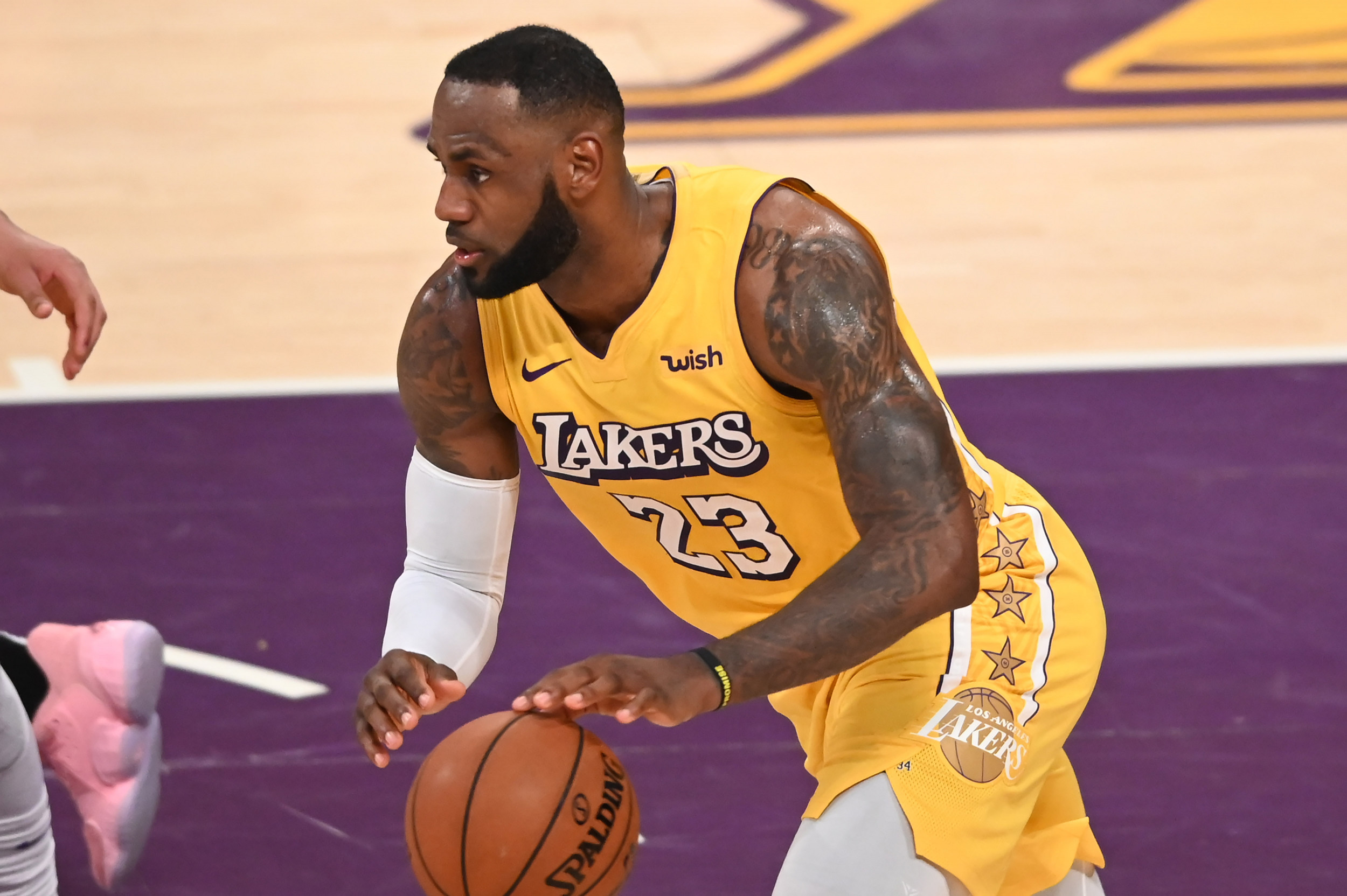 Lakers appear amazing new LeBron James injury update