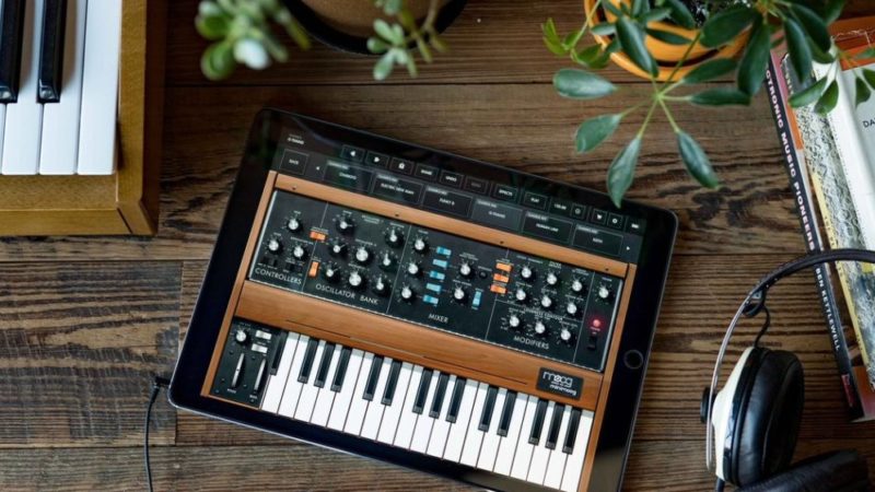 Moog and Korg make synth applications free to help musicians stuck at home