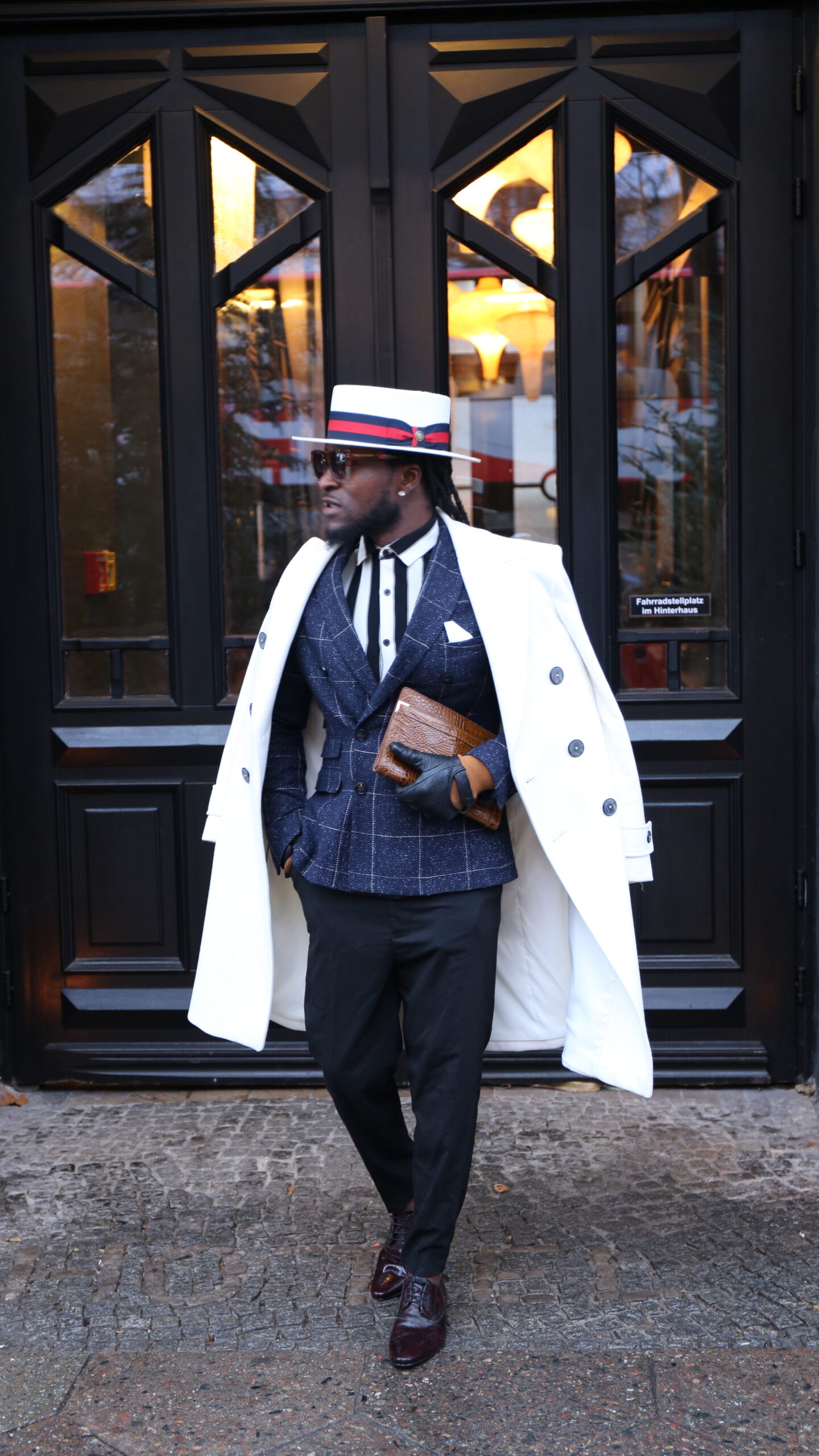 Gwei Noel Yengong is teaching us how to dress up for any occasion