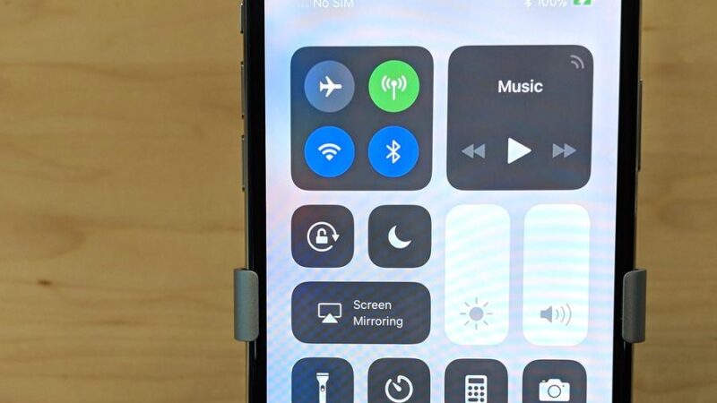 Step by step instructions to show battery percentage on iPhone 11