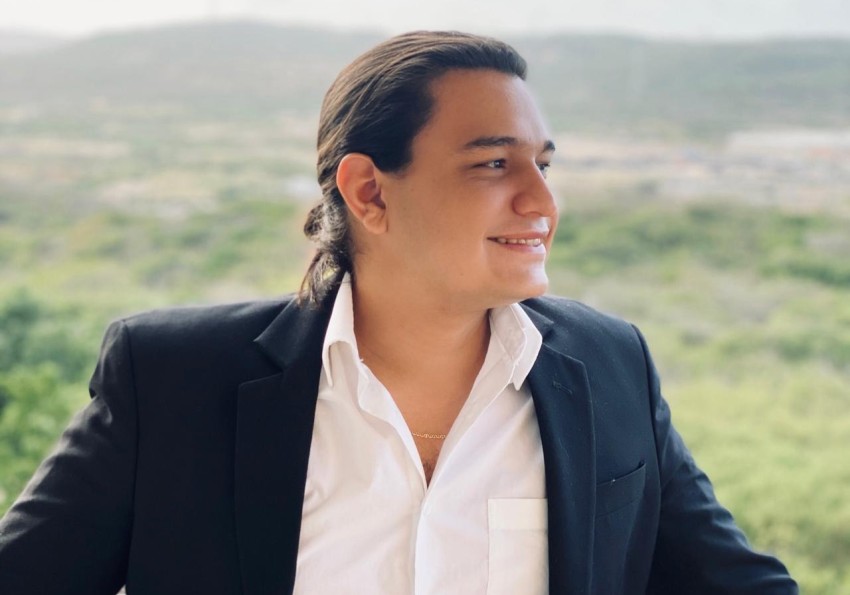 Juank Cortavarría, a Young Influencer from Latin America