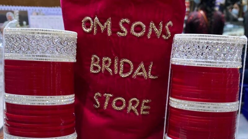 Om Sons Bridal Store: Racing ahead others in the bridal jewelry and accessories market thriving on their creative designs and innovativeness.