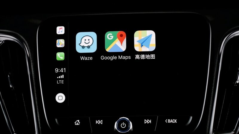 In Beta Testing, Waze integration with CarPlay Dashboard