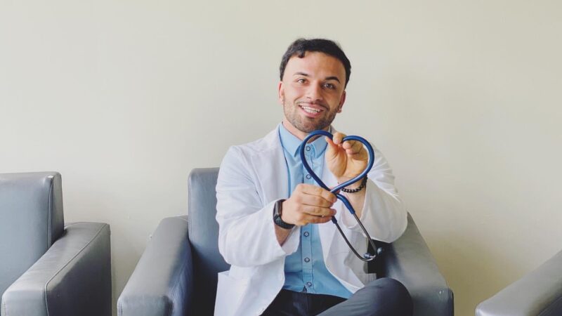 THRIVING ENTREPRENEUR SHARES HOW HE USES SOCIAL MEDIA TO ACCELERATE HIS CAREER GROWTH WHILE BEING A STUDENT STUDYING MEDICINE
