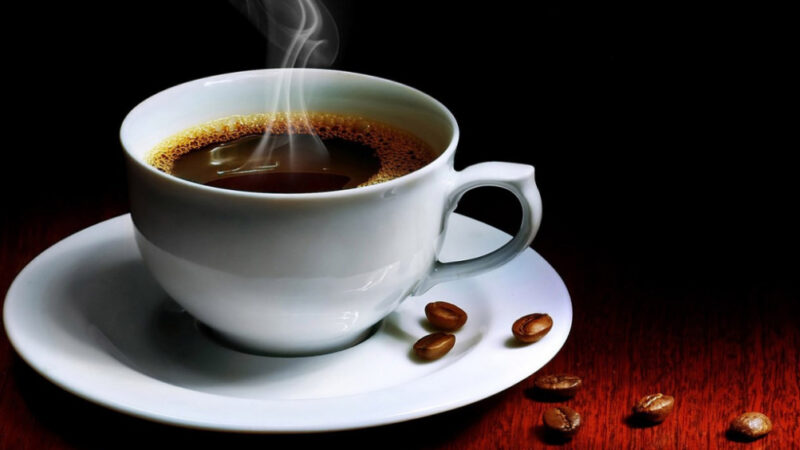 Health advantages and risks of drinking coffee