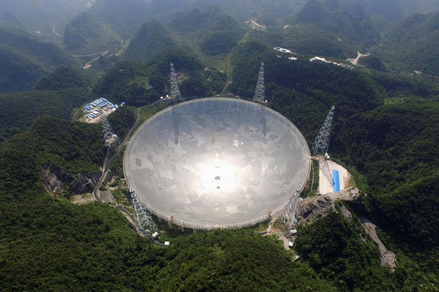 China is opening the world’s biggest radio telescope up to international researchers