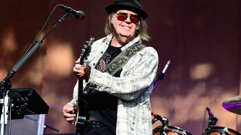 Neil Young 1982 was unreleased the ‘Coming to You Soon’ is the album can reveals