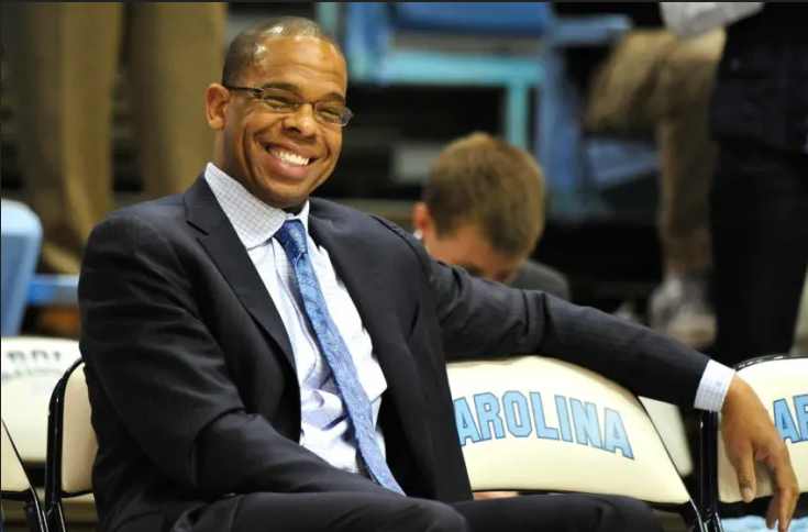 North Carolina hires Hubert Davis as men’s basketball coach to replace Roy Williams