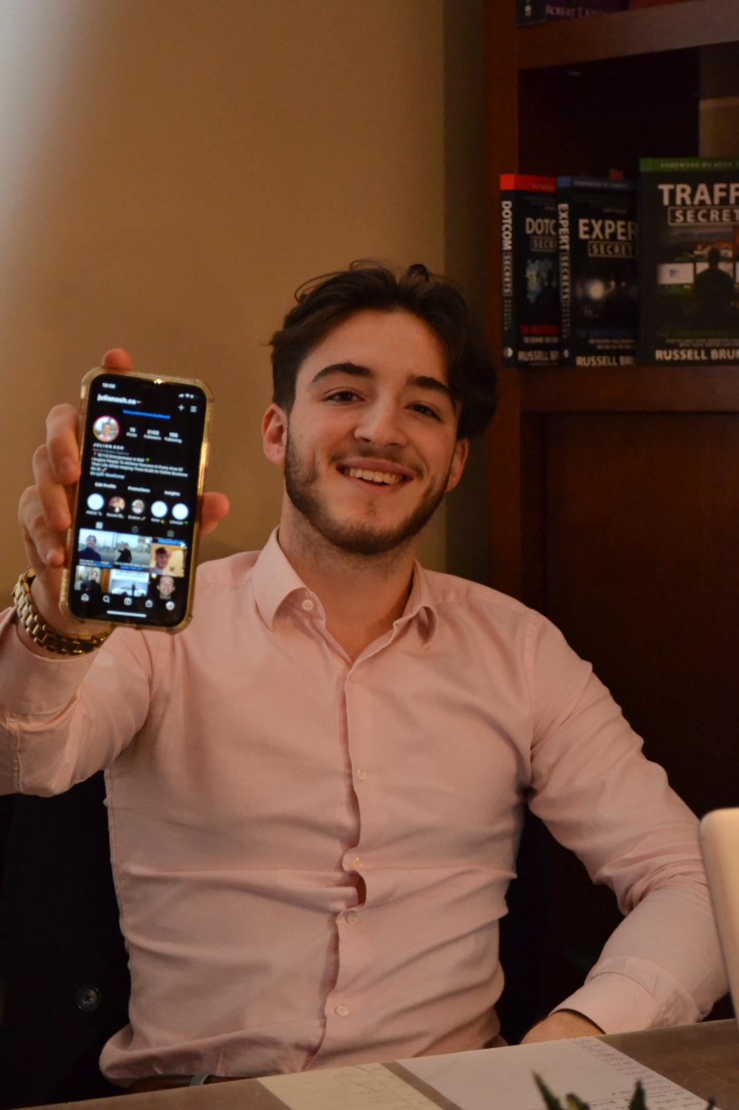 Julian Ash Is Helping People Grow Their Online Businesses And Make Profit Out Of Instagram