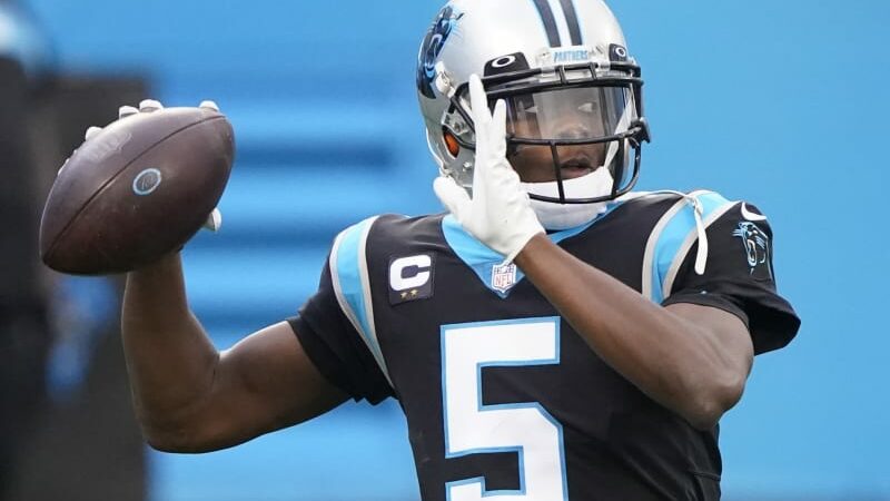 Denver Broncos acquire QB Teddy Bridgewater in a trade from Carolina Panthers for sixth-round pick