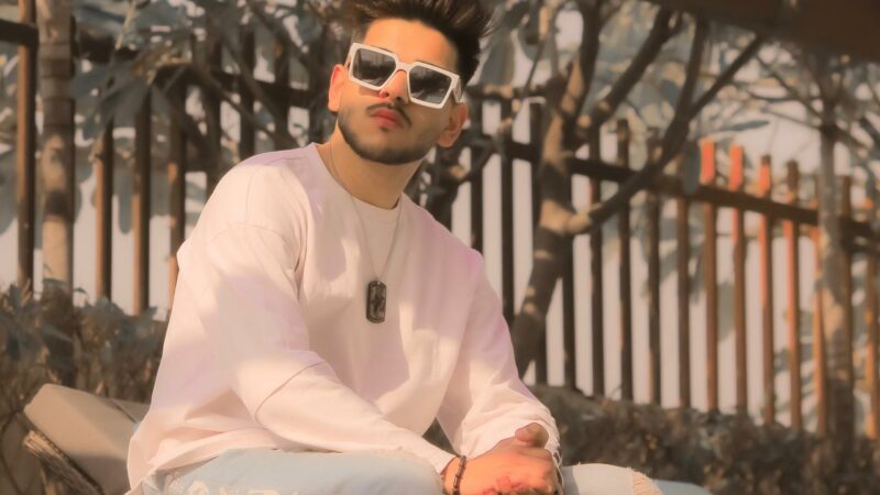 Meet the ace travel and lifestyle blogger of the country Himanshu Kohli a.k.a Befikre
