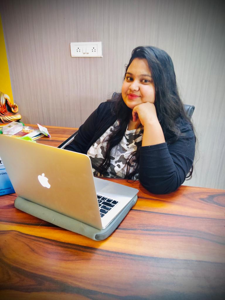 Ayushi Singh is an young Indian women Entrepreneur