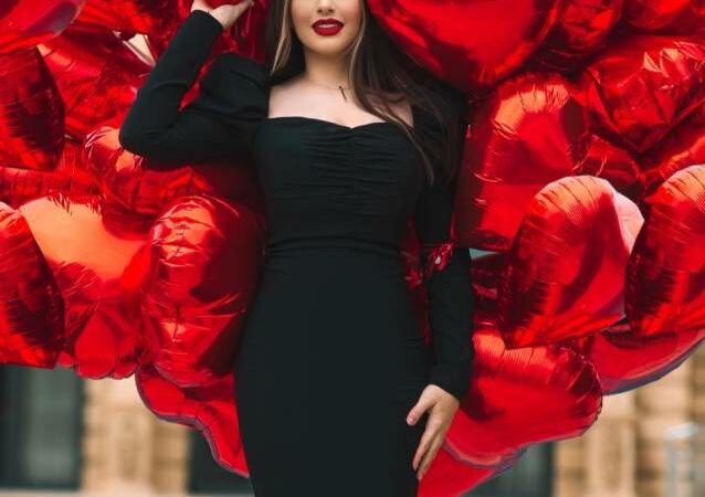 Azerbaijani Business Queen Elmira Namazova Made Social Media Alerts