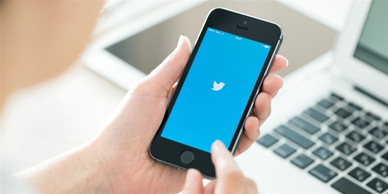 Twitter starts prompting clients to the enable App Tracking option for iOS
