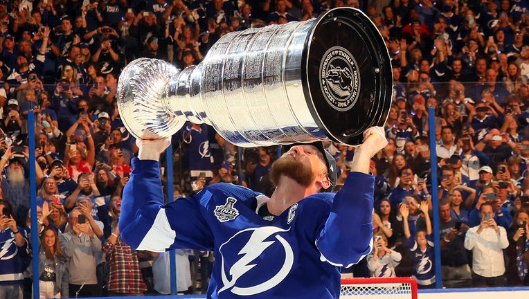 Tampa Bay Lightning win second Stanley Cup in row, beating the Montreal Canadiens 1-0 in Game 5