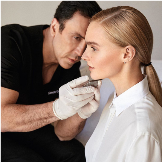 3 Reasons to Choose Dr. Simon Ourian’s Non-Invasive Facelift