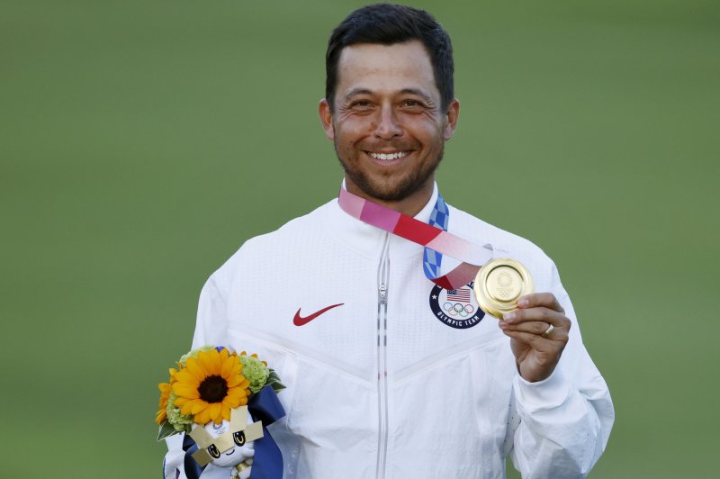 Xander Schauffele gives U.S. gold medal with 2 clutch putts in Olympic golf