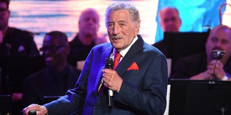 95-year-old signer Tony Bennett resigns from the stage