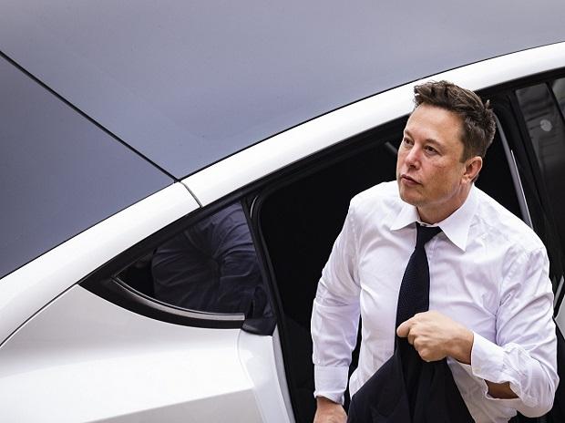 Musk says his invoice for 2021 was over $11 billion