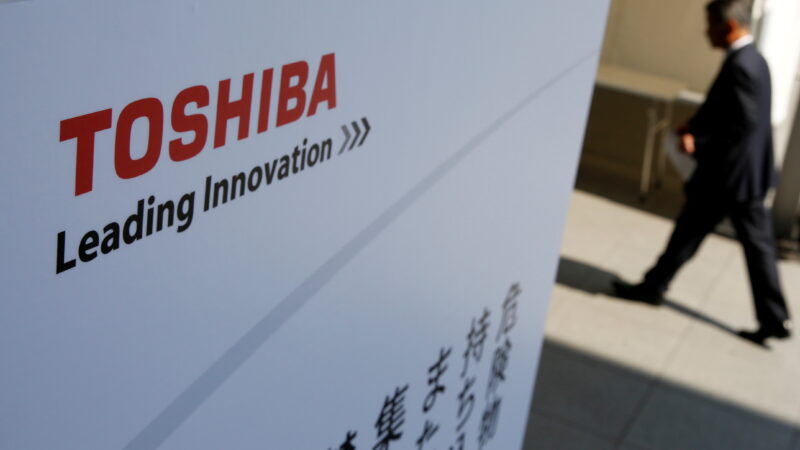 Toshiba CEO suddenly resigns amid opposition to restructuring plans