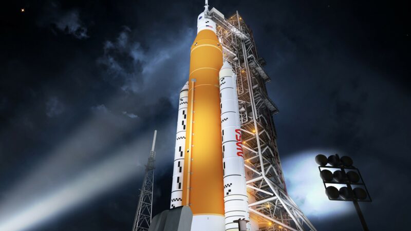 NASA will test a mega-rocket that will take humans back to the moon