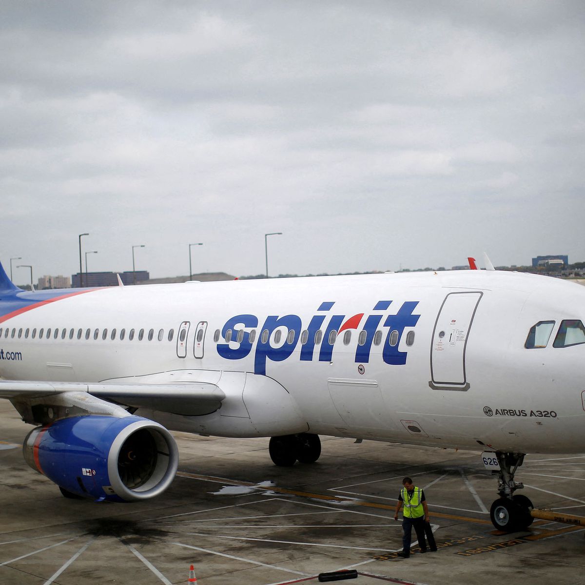 JetBlue offers spirit in an effort to deal with Frontier