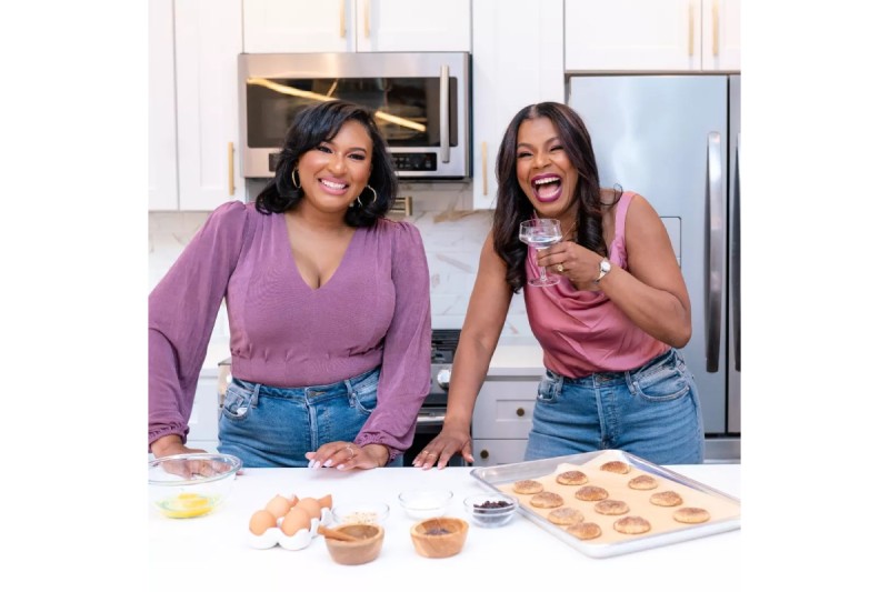 Introducing Bell’s Reines: A Minority-Owned, Women-Led Gourmet Mini Cookie Company