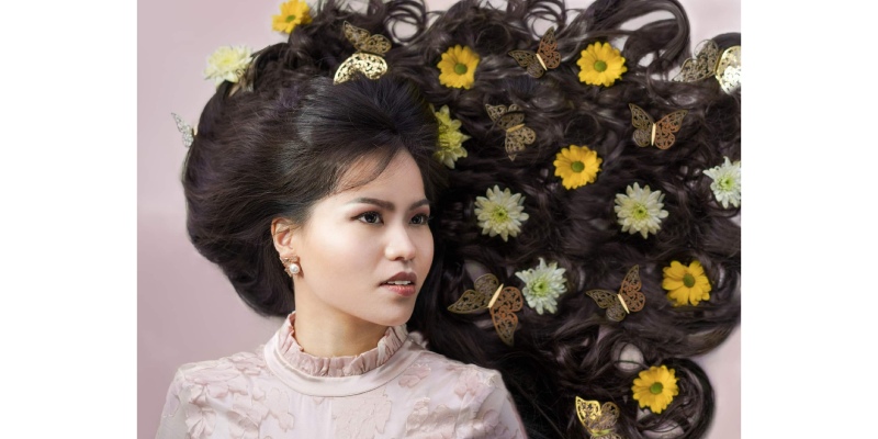 Oriental Princess Rosie Minako Uses her Book to Teach Women about Hair Growth Secrets
