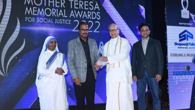 Mother Teresa Memorial Award for Social Justice 2022 on “Compassion for Refugee Children”