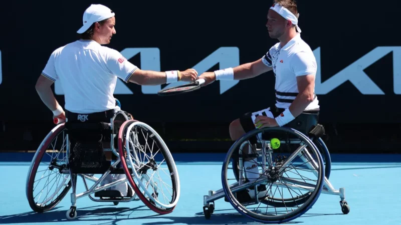Alfie Hewett advances to the wheelchair singles and doubles Australian Open finals