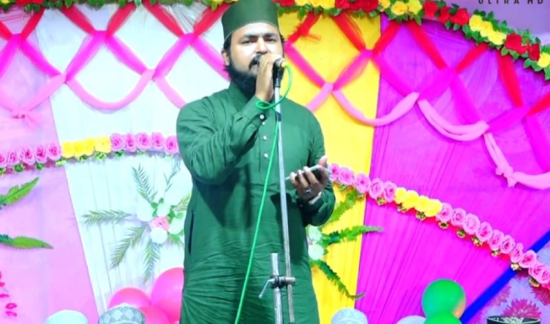 Meet Islam Barkati: A passionate singer, composer, and writer, who captivated the crowd through his mellifluous voice