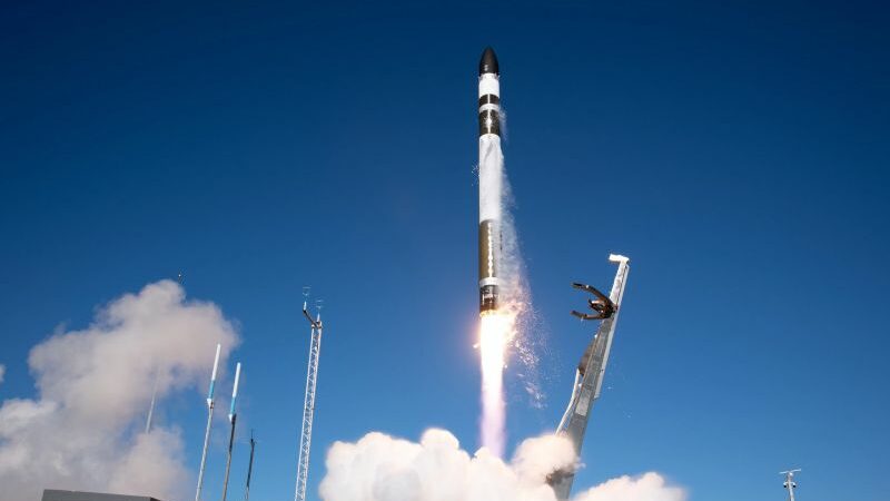 Rocket Lab maintains its steady quarterly revenue despite the space company’s doubled order backlog