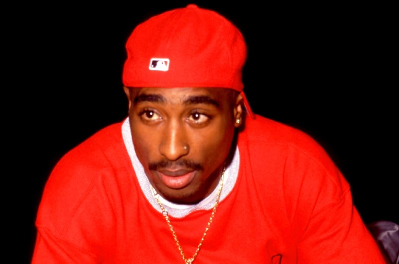 Tupac Shakur will receive a Sidewalk star on the Hollywood Walk of Fame