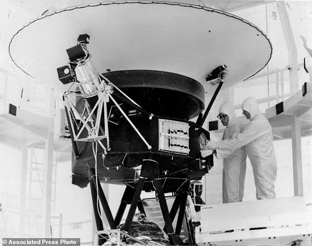 123,000 Miles Away: A series of scheduled commands issued to NASA’s Voyager 2 spacecraft