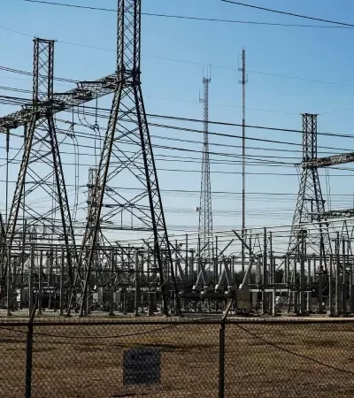 Grid operators of texa allures for protection as intensity wave perseveres
