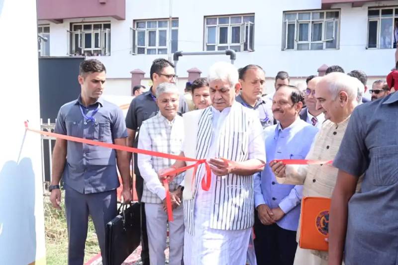 LG Sinha shared the key initiatives of the government to promote preventive and holistic care in Jammu Kashmir.