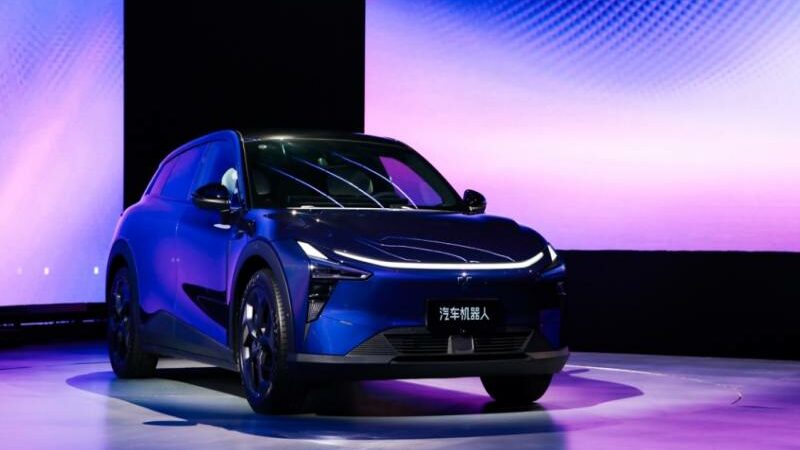 ​Geely Holding and Baidu introduce a new AI-powered electric vehicle