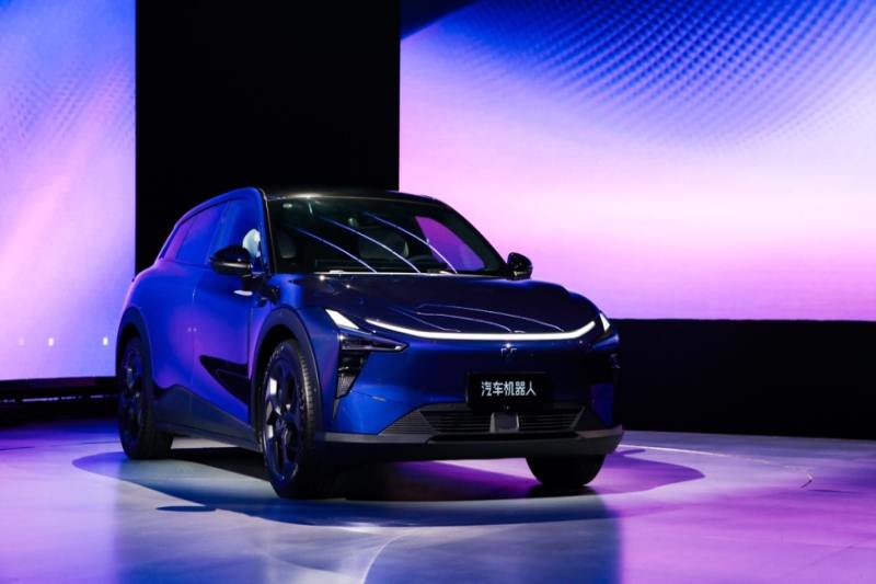 ​Geely Holding and Baidu introduce a new AI-powered electric vehicle