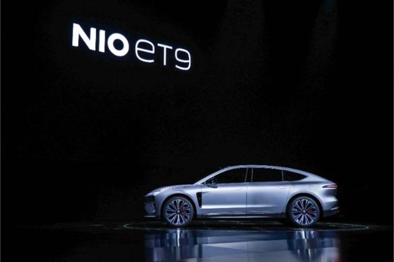 NIO ET9 launches Advanced Innovations and Growth Strategies