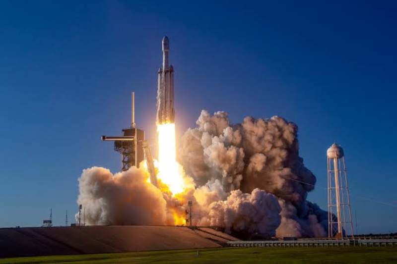 The launch date for SpaceX’s fifth attempt at a Falcon Heavy mission has been revealed