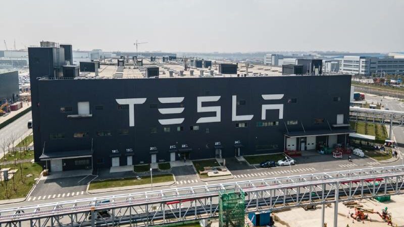 Tesla Opens Shanghai Megafactory, Marking a Significant Development in the Manufacturing of Megapack Energy Storage