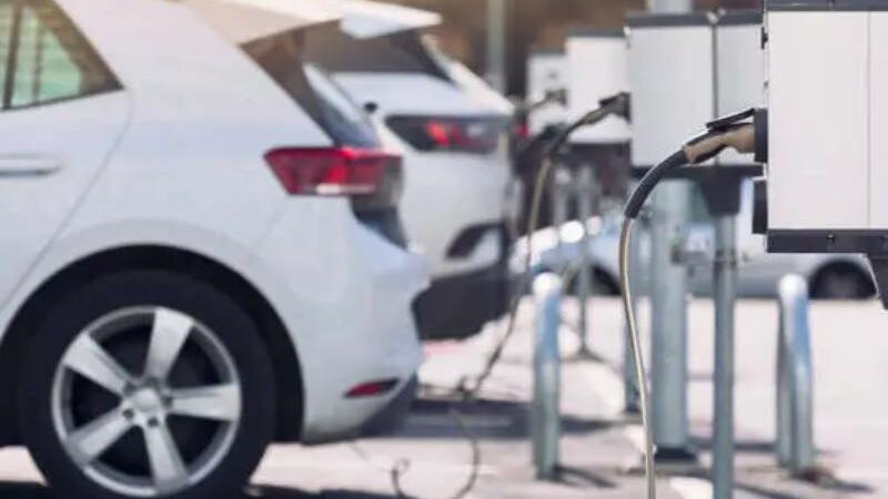 WOLFBOX Increases Its Distribution Network in the Electric Vehicle Sector by Launching the Most Recent Generation Level 2 EV Charger