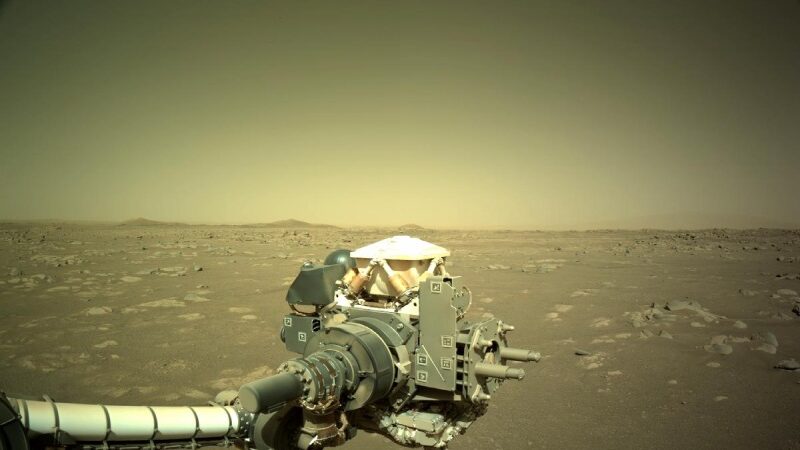 Damaged Helicopter Discovered by NASA Rover in the Heart of the Martian Desert