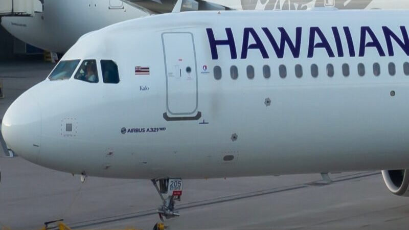 Hawaiian Airlines Launches Free In-Flight Wi-Fi Powered by Starlink From SpaceX