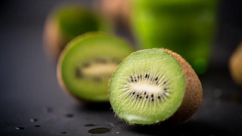 Kiwis can Improve Your Mood Considerably in as Little as Four Days
