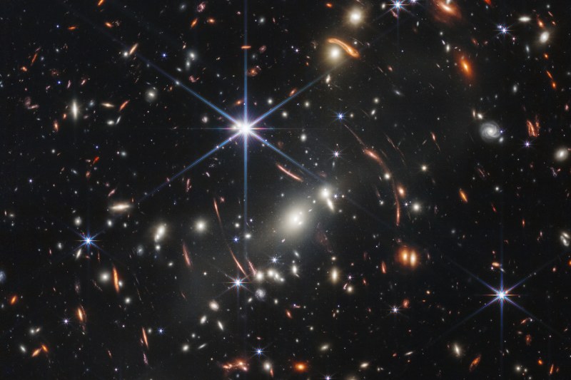 Long Ago in a Nearby Galaxy: Research Finds Hints to the Environment of the Early Universe