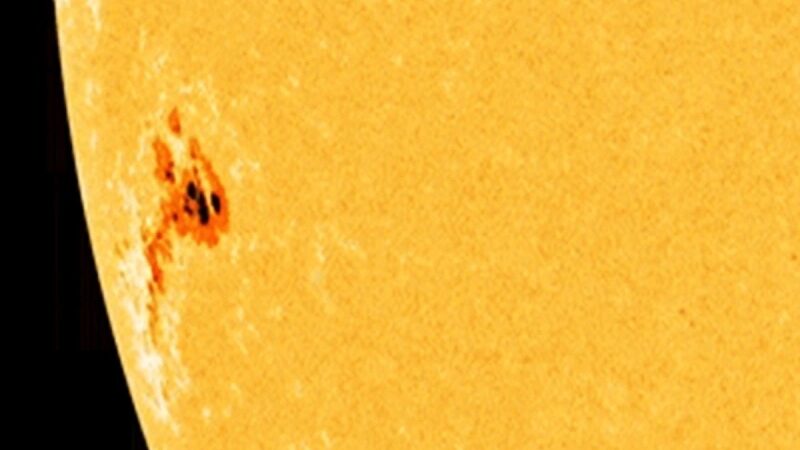 Massive ‘Martian Sunspot’ Visible From Mars is so Large. It Faces Earth now