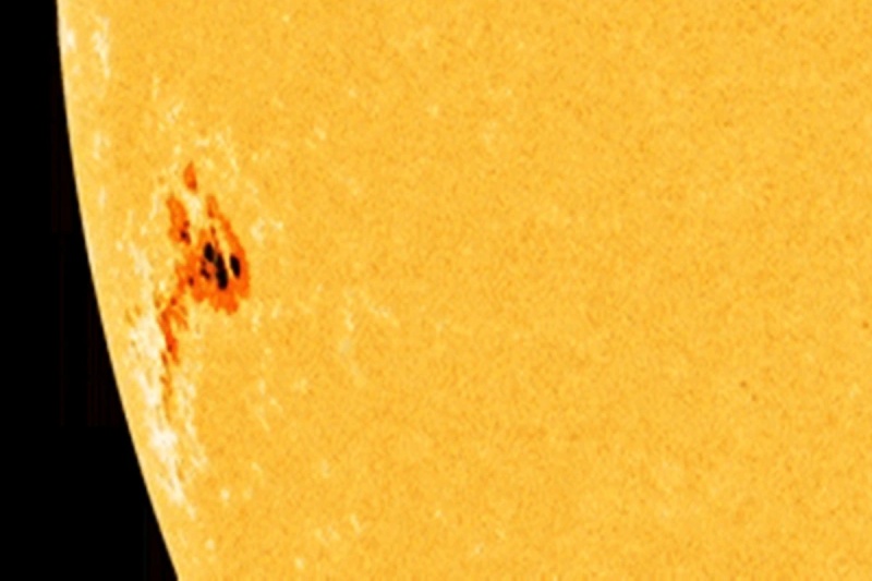 Massive ‘Martian Sunspot’ Visible From Mars is so Large. It Faces Earth now