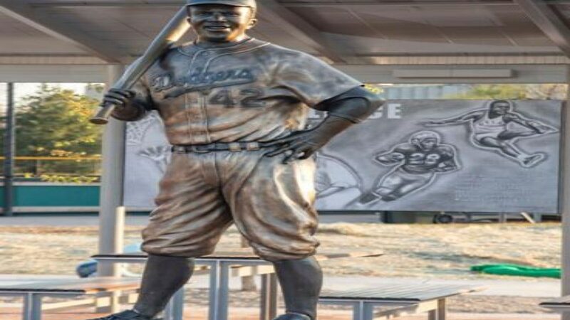 New Jackie Robinson Statue: 6-Month Construction Timeline